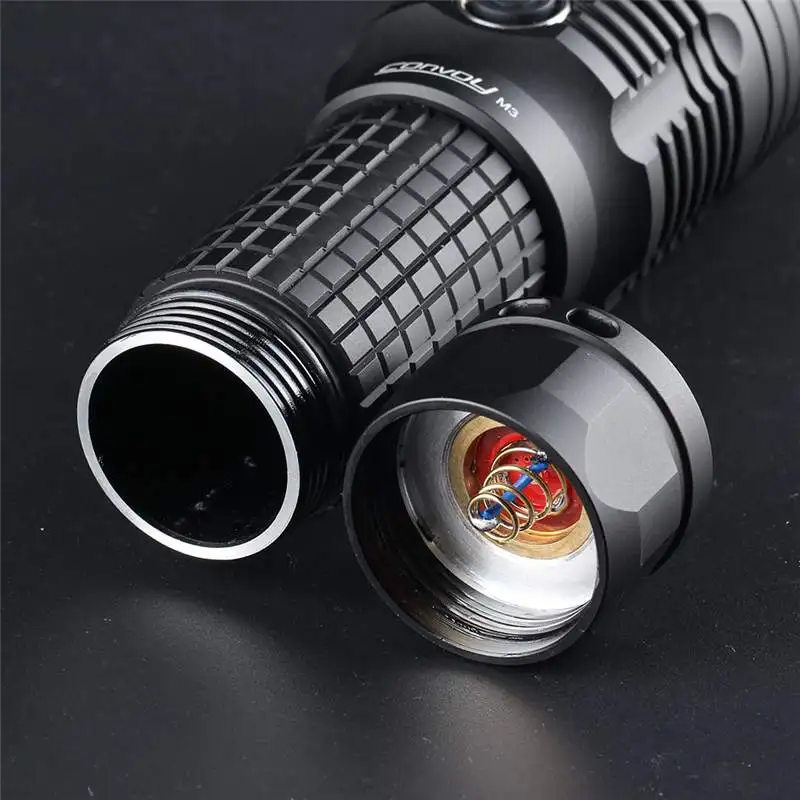 Najbolj Močna LED Svetilka Konvoj M3 s Cree xhp70.2 LED v notranjosti Lanterna 4300lm 26650 Svetilka Lov Delovni Tabor Baklo
