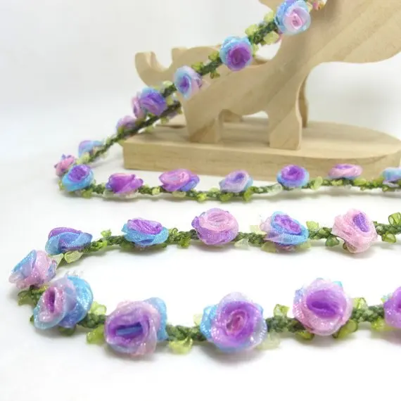 Kompakten Vijolično Ombre Rose Brsti na Zeleno Tkane Rokoko Traku Trim|Dekorativne Cvetlični Trak|Album|ClothingCraft Dobave