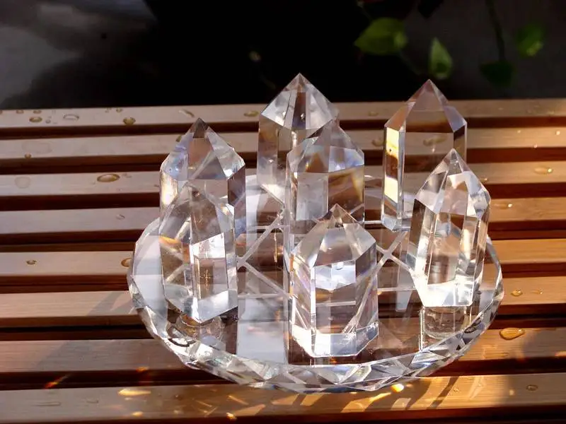 7 PS VRHU !! Sedem star paleto naravnih pregleden quartz crystal točka +stojalo