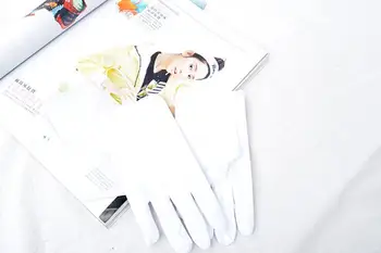 Tanko otrok bele rokavice bonton uspešnosti delovanja rokavice ples športni vrtec učencev dekleta rokavice