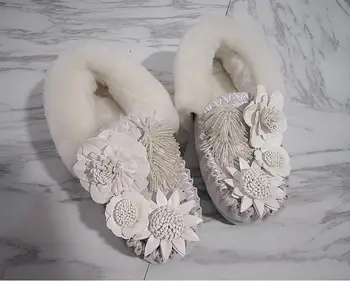 2019 jeseni in pozimi modelov tri-dimenzionalni majhen, bel cvet krzno eno ravno grah črni čevlji ženske snow škornji