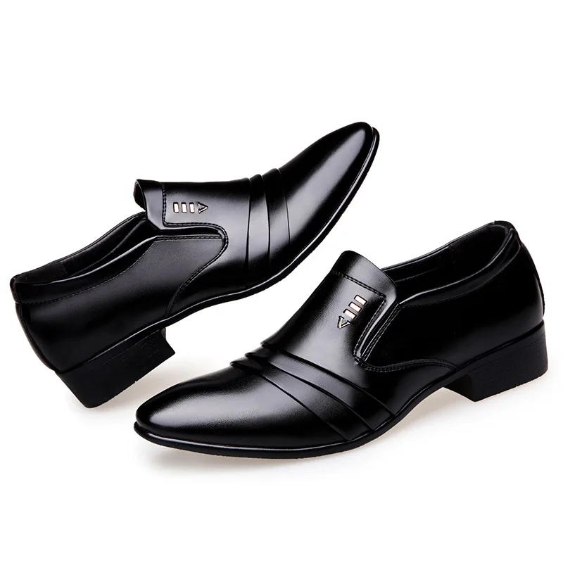 Luksuzne blagovne Znamke PU Usnje Moda za Moške Poslovno Obleko Loafers Pointy Črne Čevlje Oxford Dihanje Formalno Poročni Čevlji