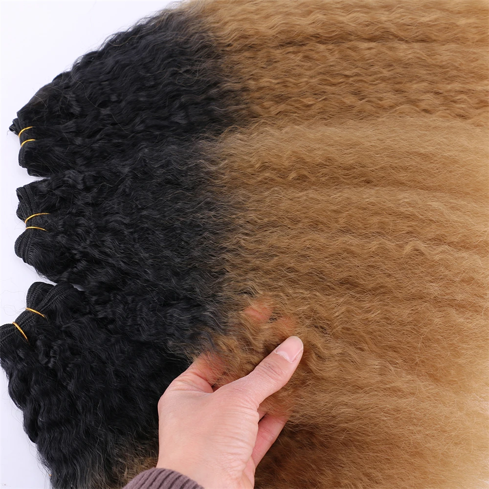 2pcs/veliko Črno Zlati Ombre lase Snope 16-20 palca na Voljo 70 Gram enem kosu Kinky Ravne Lase, razširitev Sintetičnih vezavi