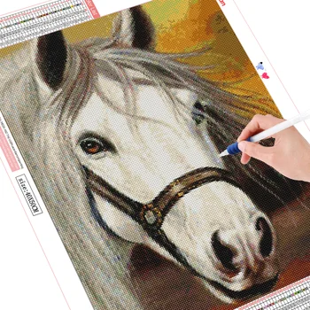 HUACAN Nov Prihod Diamond Barvanje Konj 5D Diamond Vezenje Živali Prodaje Mozaik Doma Dekoracijo Darilo