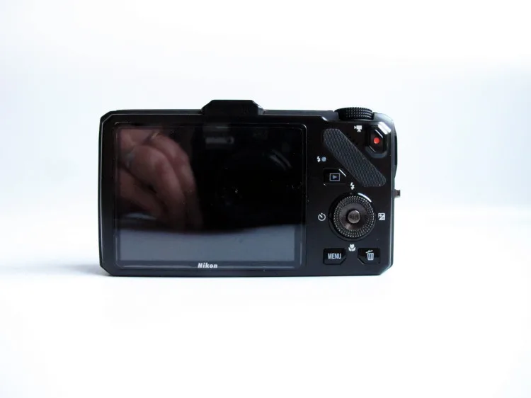 UPORABLJAJO Canon PowerShot G12 10.0 MP 2.8