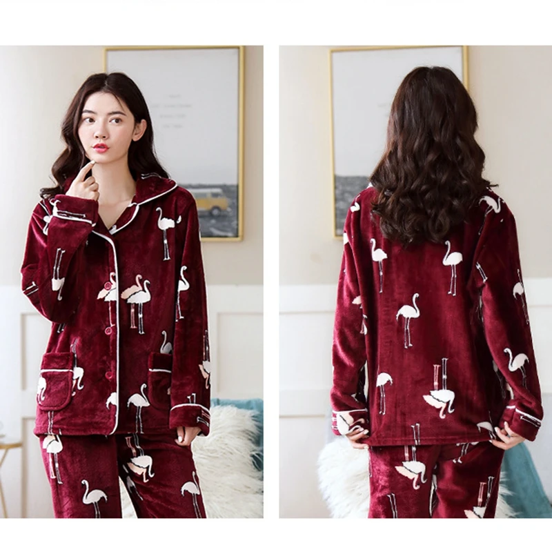 JULIJA JE PESEM Debele Flanela Pižamo Komplet 2 Kosov Ženskih Zimskih Sleepwear Tiskanje Dolgo Sleeved Hlače Toplo Žensko Domačo Rabo