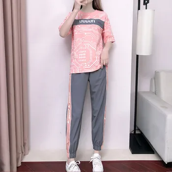 Moda za Ženske Priložnostne Določa Dve Delni Set Dolžine hlače z T-shirt poletje lady športno obleko Roza Žensk Progastih Hlač