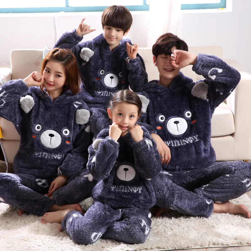 Družina se Ujemanje Božičnih Pižamo Totoro Papa Mama Nosi Nositi Kostum Fantje Panda Baby Pižamo Določa Mamica in Mini Otroška Oblačila